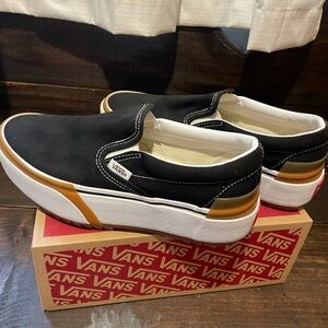 Women’s Platform Vans